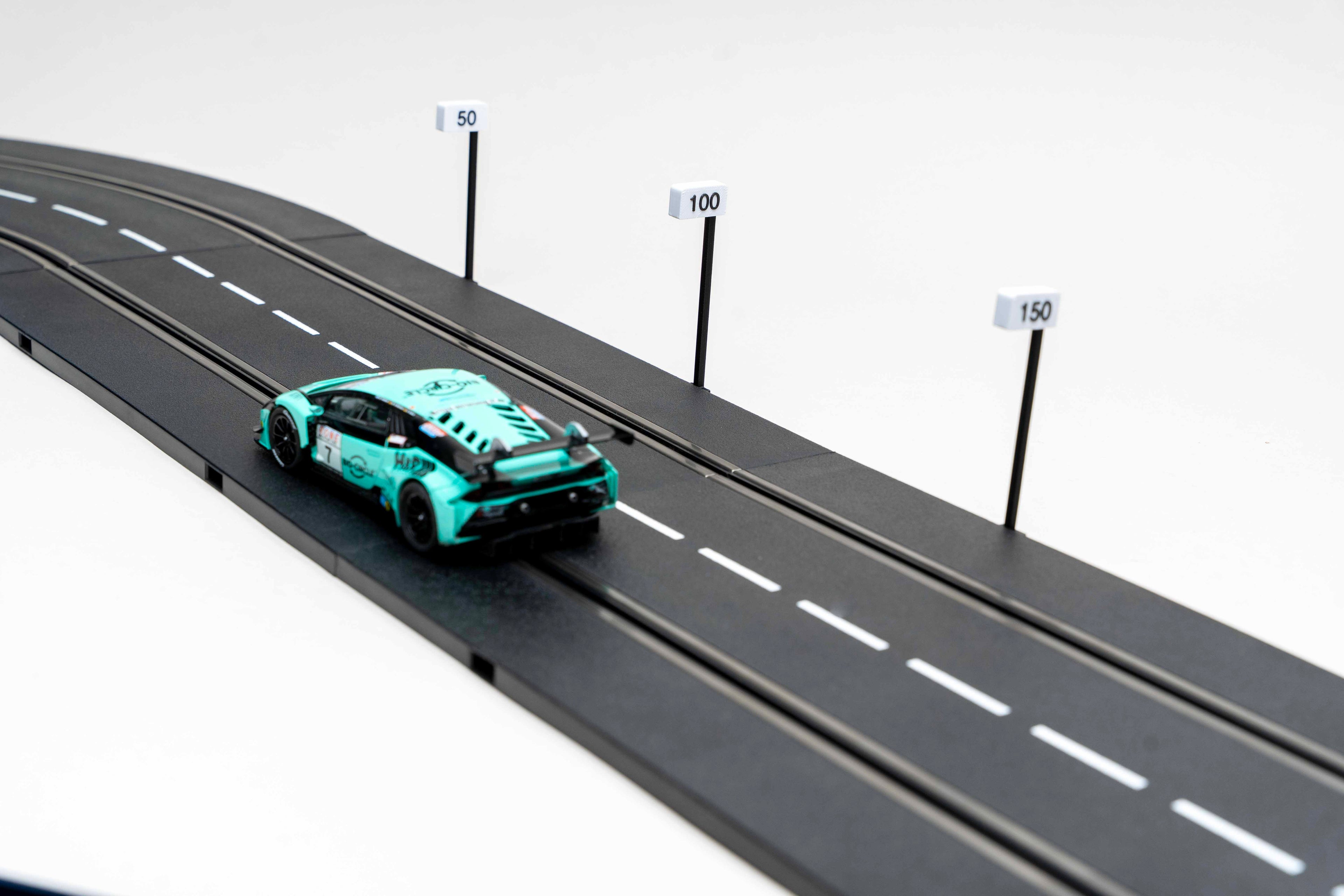 Slotcar Bremsschilder für Slotcar-Rennbahnen 1:32 / 1:24Passend für Carrera