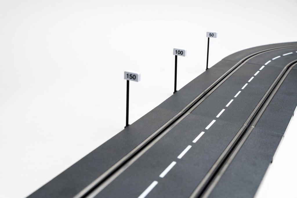 Slotcar Bremsschilder für Slotcar-Rennbahnen 1:32 / 1:24Passend für Carrera